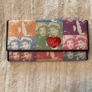 I Love Lucy ❤️ Friendship tri-fold Wallet